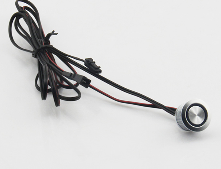 Produit — Interrupteur sensitif avec LED - à encastrer - on/off - dimmer - 12/24V