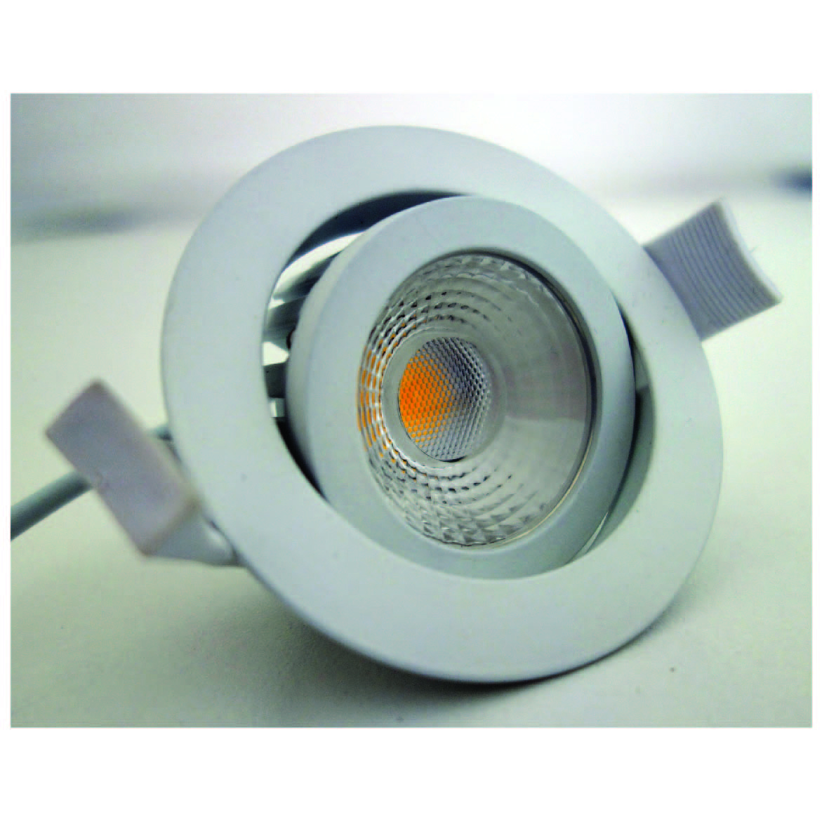 Downlight IP65 orientable 0/30° Ø80 - 4000K IRC90 815L 8W dim.