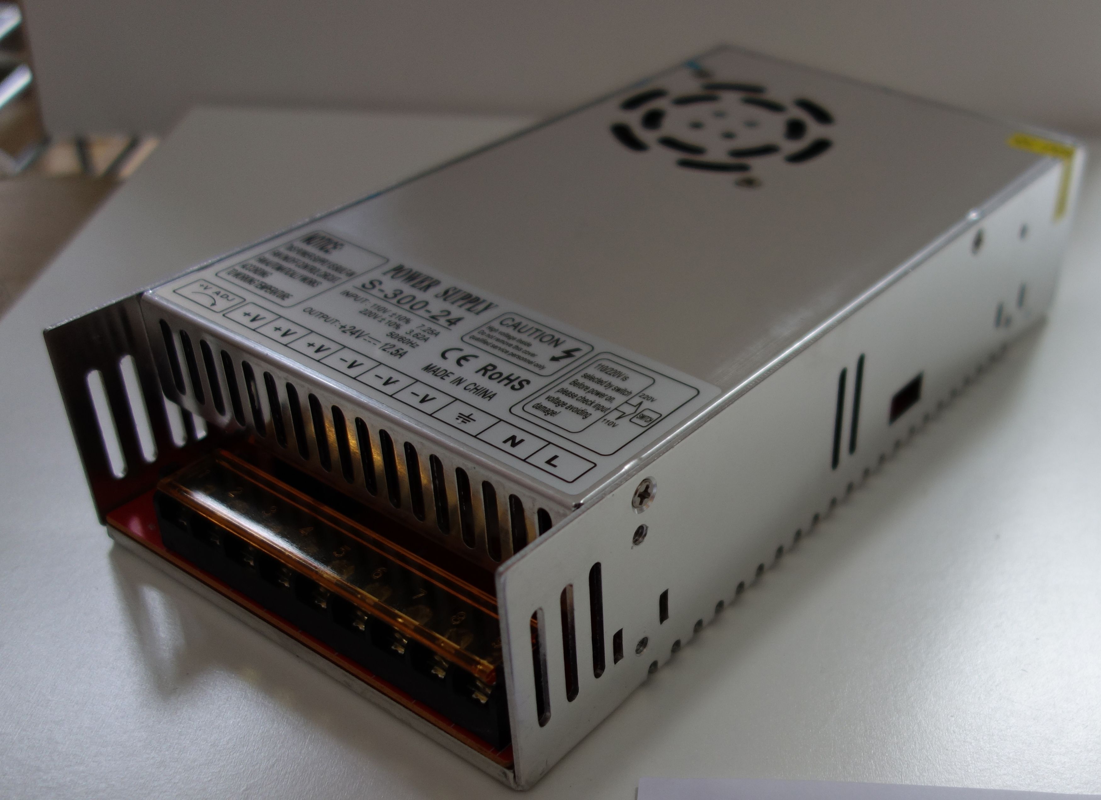 Produit — Driver Strip LED 24V 300W IP20