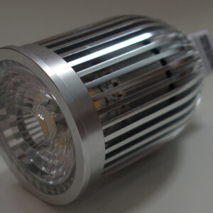 Ampoule LED 10W 3200K 12V GU5.3